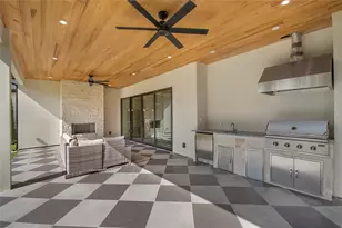 10911 Beauty Ln, Dallas, TX 75229 - Photo 36