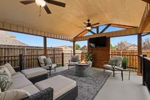 2168 Liriope Ln, Waxahachie, TX 75165 - Photo 16
