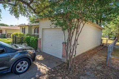 773 Betty Lane, Hurst, TX 76053 - Photo 30
