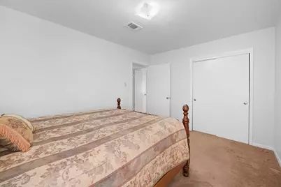 773 Betty Lane, Hurst, TX 76053 - Photo 16