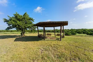 5634 Co Rd 1094, Celeste, TX 75423 - Photo 24