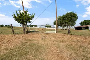 5634 Co Rd 1094, Celeste, TX 75423 - Photo 4