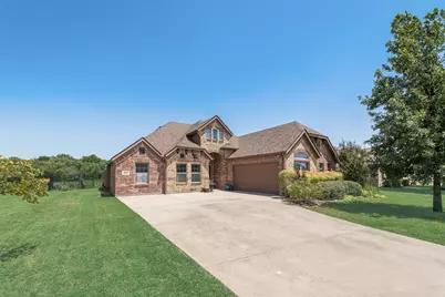 1812 Fair Oaks Lane, Royse City, TX 75189 - Photo 1