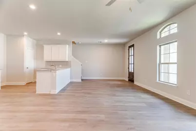 1531 Homeplace Circle, Mansfield, TX 76063 - Photo 8