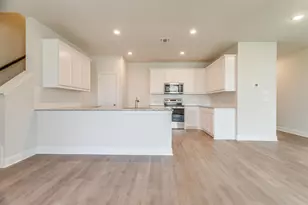 1529 Homeplace Cir, Mansfield, TX 76063 - Photo 22