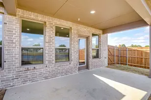 1550 Homeplace Cir, Mansfield, TX 76063 - Photo 12