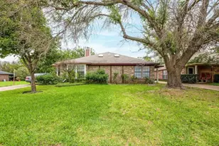 2425 Summer Pl Dr, Arlington, TX 76014 - Photo 18