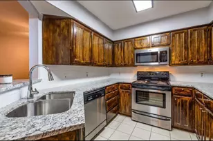 2425 Summer Pl Dr, Arlington, TX 76014 - Photo 4