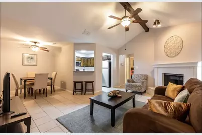 2425 Summer Place Drive, Arlington, TX 76014 - Photo 2