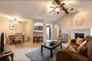 2425 Summer Pl Dr, Arlington, TX 76014 - Photo 2