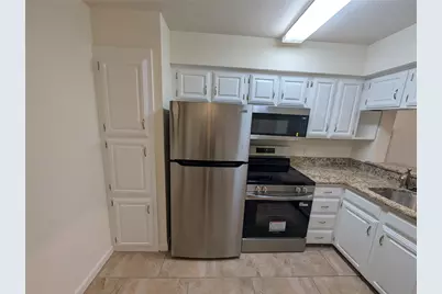 5200 Martel Avenue #11N, Dallas, TX 75206 - Photo 8