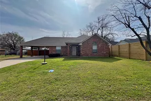 408 W Morton St, Boyd, TX 76023 - Photo 1