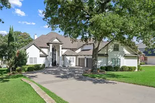 1825 Spinnaker Ln, Azle, TX 76020 - Photo 1