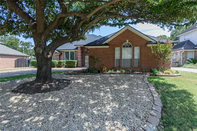 3120 Steve Drive, Hurst, TX 76054 - Photo 2