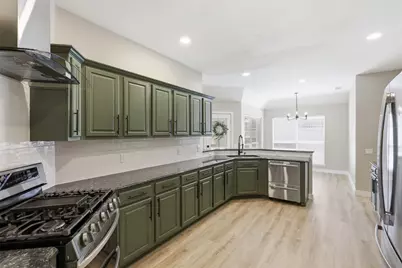 110 Julian Drive, Rockwall, TX 75087 - Photo 4