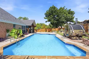 110 Julian Dr, Rockwall, TX 75087 - Photo 6