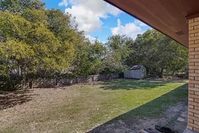 107 Pine Street, Keene, TX 76059 - Photo 22
