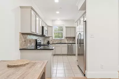 2117 Parkview, Carrollton, TX 75006 - Photo 10