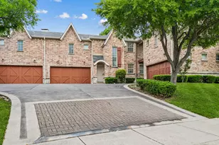 2117 Parkview, Carrollton, TX 75006 - Photo 2