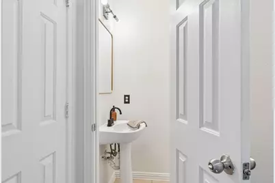 2117 Parkview, Carrollton, TX 75006 - Photo 6