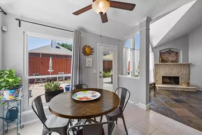 704 Oakridge Drive, Lake Dallas, TX 75065 - Photo 20
