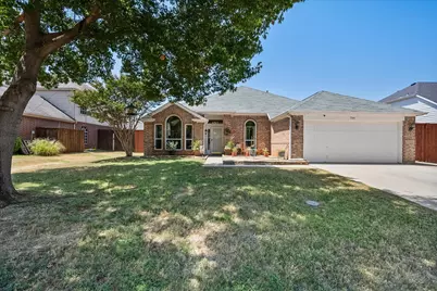 704 Oakridge Drive, Lake Dallas, TX 75065 - Photo 32