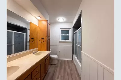 1136 Kris Street, Irving, TX 75060 - Photo 12