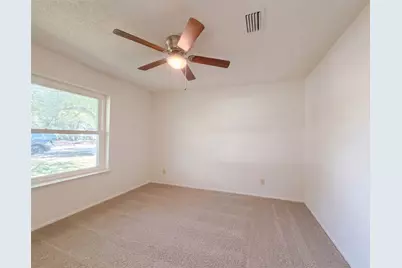 1136 Kris Street, Irving, TX 75060 - Photo 14