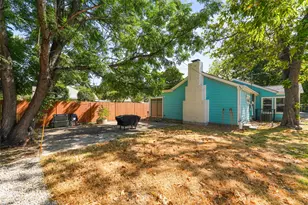 1121 Hudgins Ave, Fort Worth, TX 76111 - Photo 22