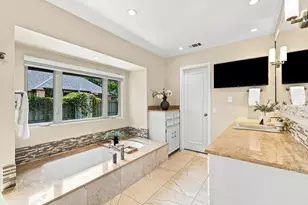 5702 Club Oaks Dr, Dallas, TX 75248 - Photo 14