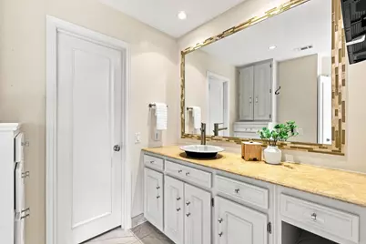 5702 Club Oaks Drive, Dallas, TX 75248 - Photo 16