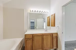 704 Darlington Trail, Fort Worth, TX 76131 - Photo 22