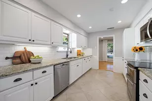 7406 La Manga Dr, Dallas, TX 75248 - Photo 16