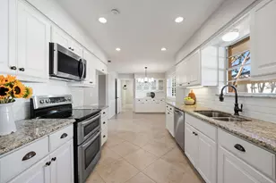 7406 La Manga Dr, Dallas, TX 75248 - Photo 12