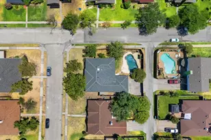 1732 Brighton Dr, Carrollton, TX 75007 - Photo 30