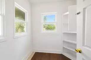 707 W Brooklyn Ave, Dallas, TX 75208 - Photo 10