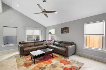 4319 Cabell Drive, Dallas, TX 75204 - Photo 6