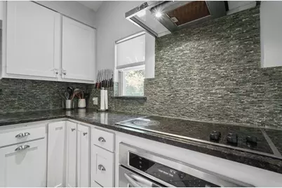 4319 Cabell Drive, Dallas, TX 75204 - Photo 8