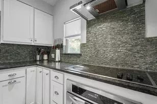 4319 Cabell Dr, Dallas, TX 75204 - Photo 8