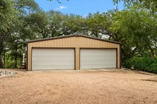 129 Jewel Ln, Spicewood, TX 78669 - Photo 24