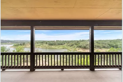 129 Jewel Lane, Spicewood, TX 78669 - Photo 16