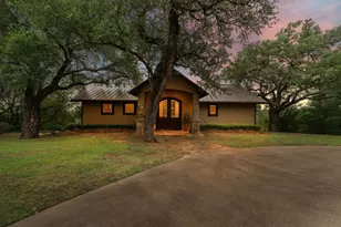 129 Jewel Ln, Spicewood, TX 78669 - Photo 8