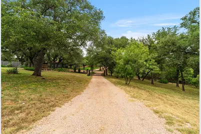 129 Jewel Lane, Spicewood, TX 78669 - Photo 6