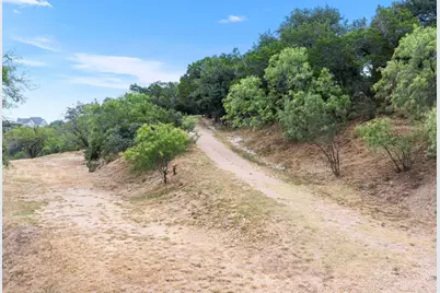 129 Jewel Lane, Spicewood, TX 78669 - Photo 20