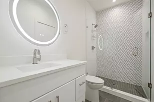429 W 9th St, Dallas, TX 75208 - Photo 24