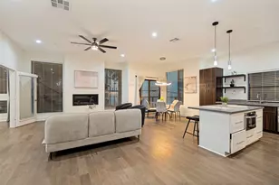429 W 9th St, Dallas, TX 75208 - Photo 4