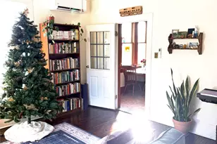 615 W Oak St, Denton, TX 76201 - Photo 2