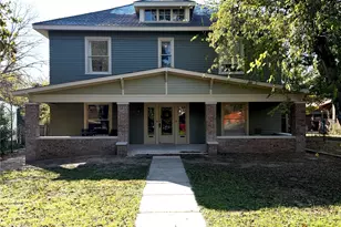 615 W Oak St, Denton, TX 76201 - Photo 1