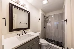 1948 Rambling Ridge Ln, Carrollton, TX 75007 - Photo 26
