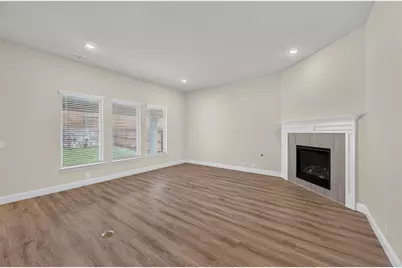 8904 Wichita Lane, Denton, TX 76226 - Photo 4